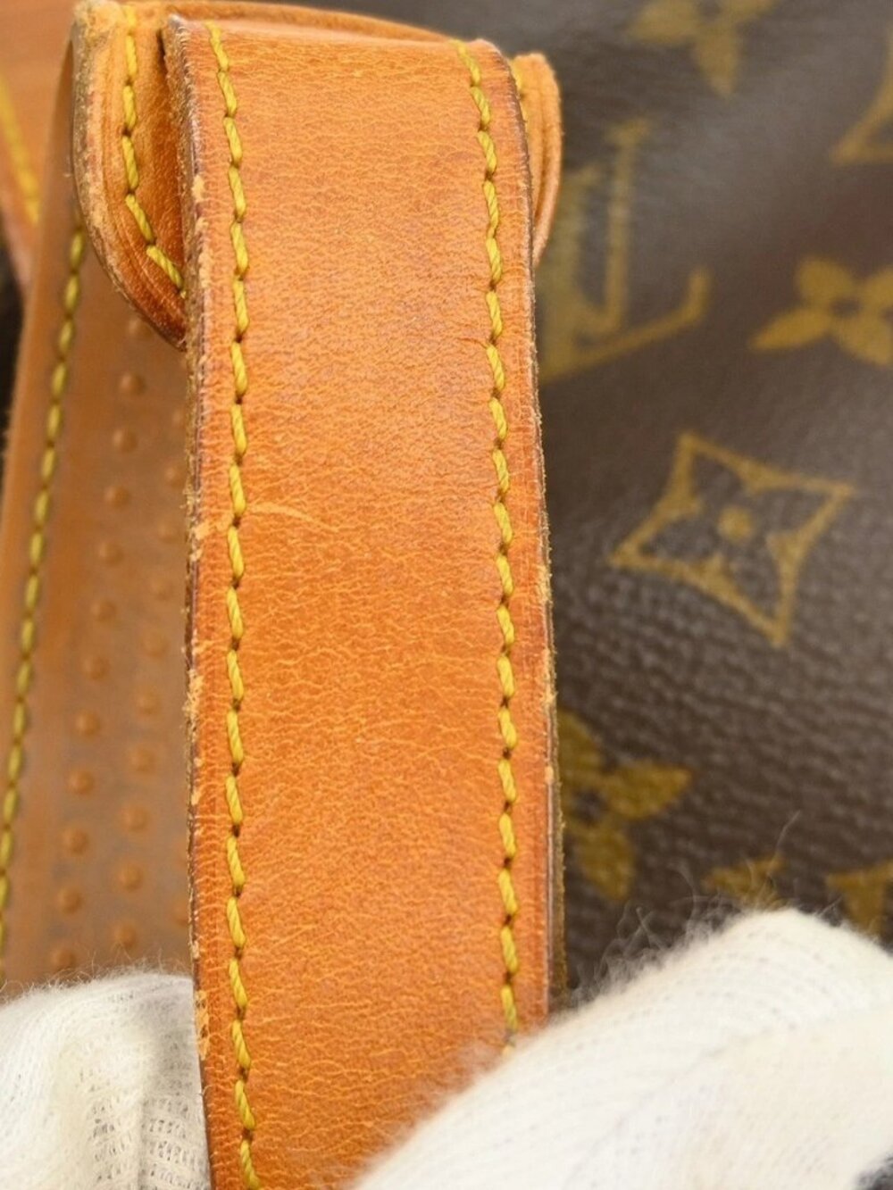 LOUIS VUITTON SAUMUR 35 SHOULDER BAG MONOGRAM - Picture 11 of 16